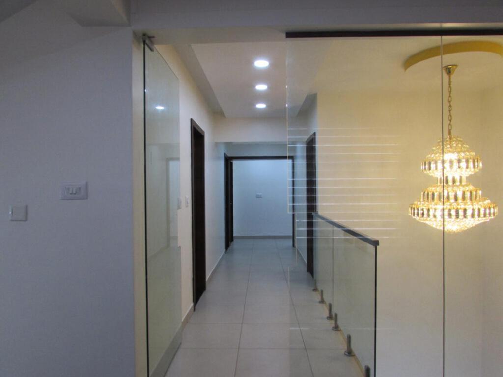 Hôtel Udupi Regency à Hassan Extérieur photo